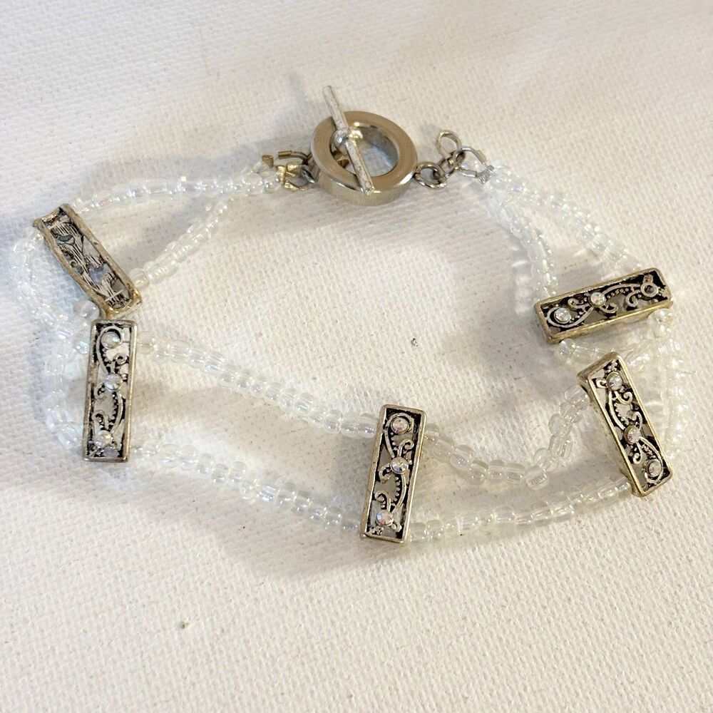Beaded Bracelet Toggle Closure Clear Beads Silver Tone Delicate Size 7.75